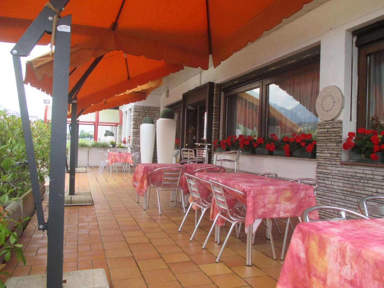 Hotel O'Scugnizzo 2 Belluno Exterior foto